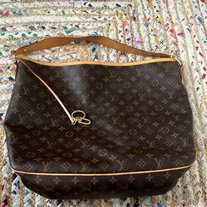 Authentic LV Delightful